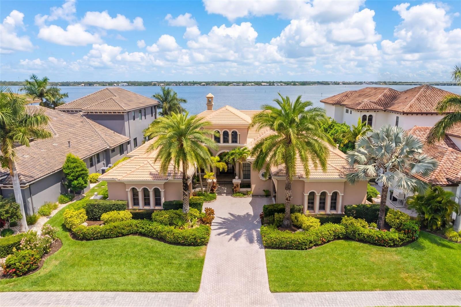 4015 Hawk Island, Bradenton, FL 34208