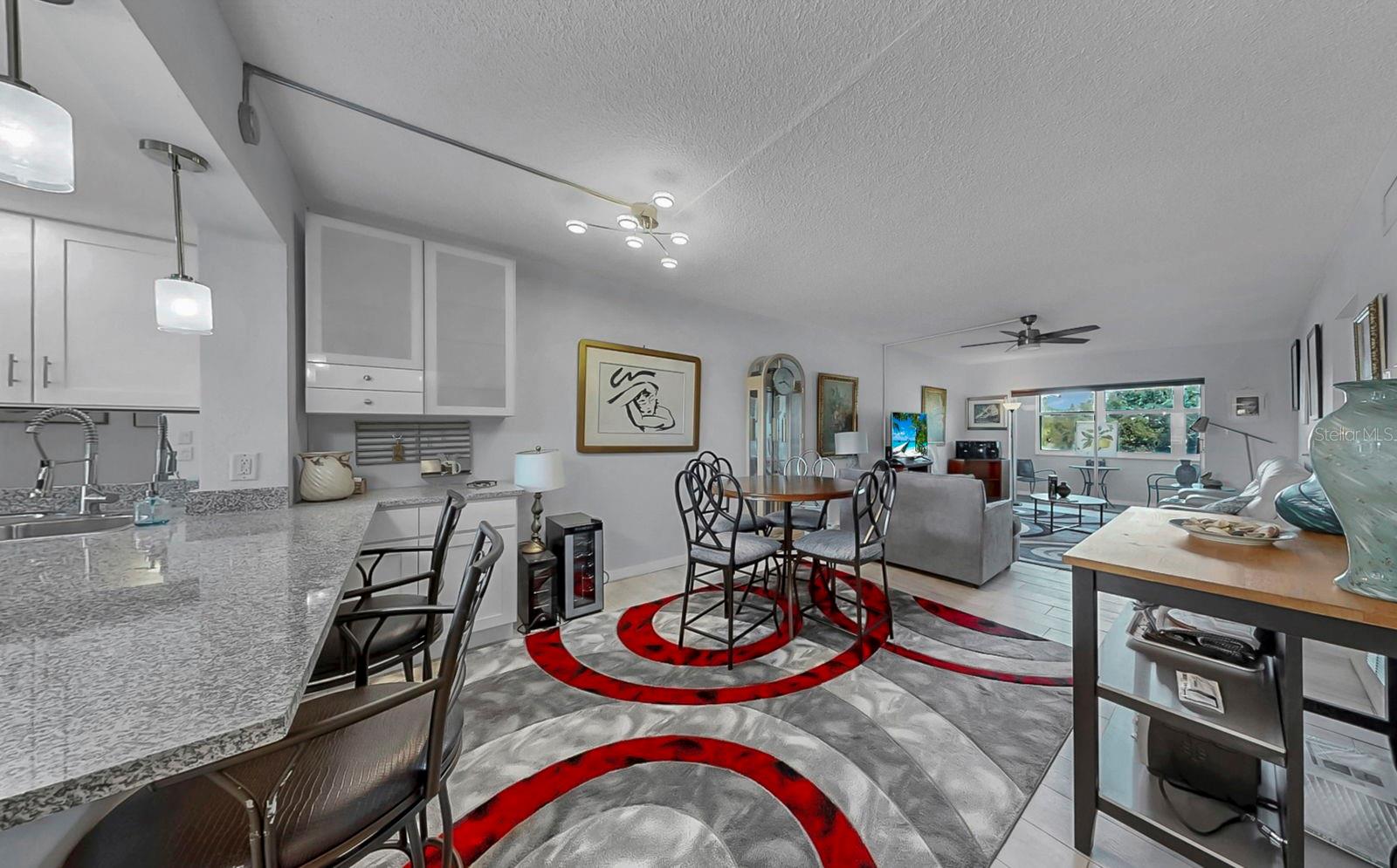 7321 Central Unit 307, St Petersburg, FL 33710