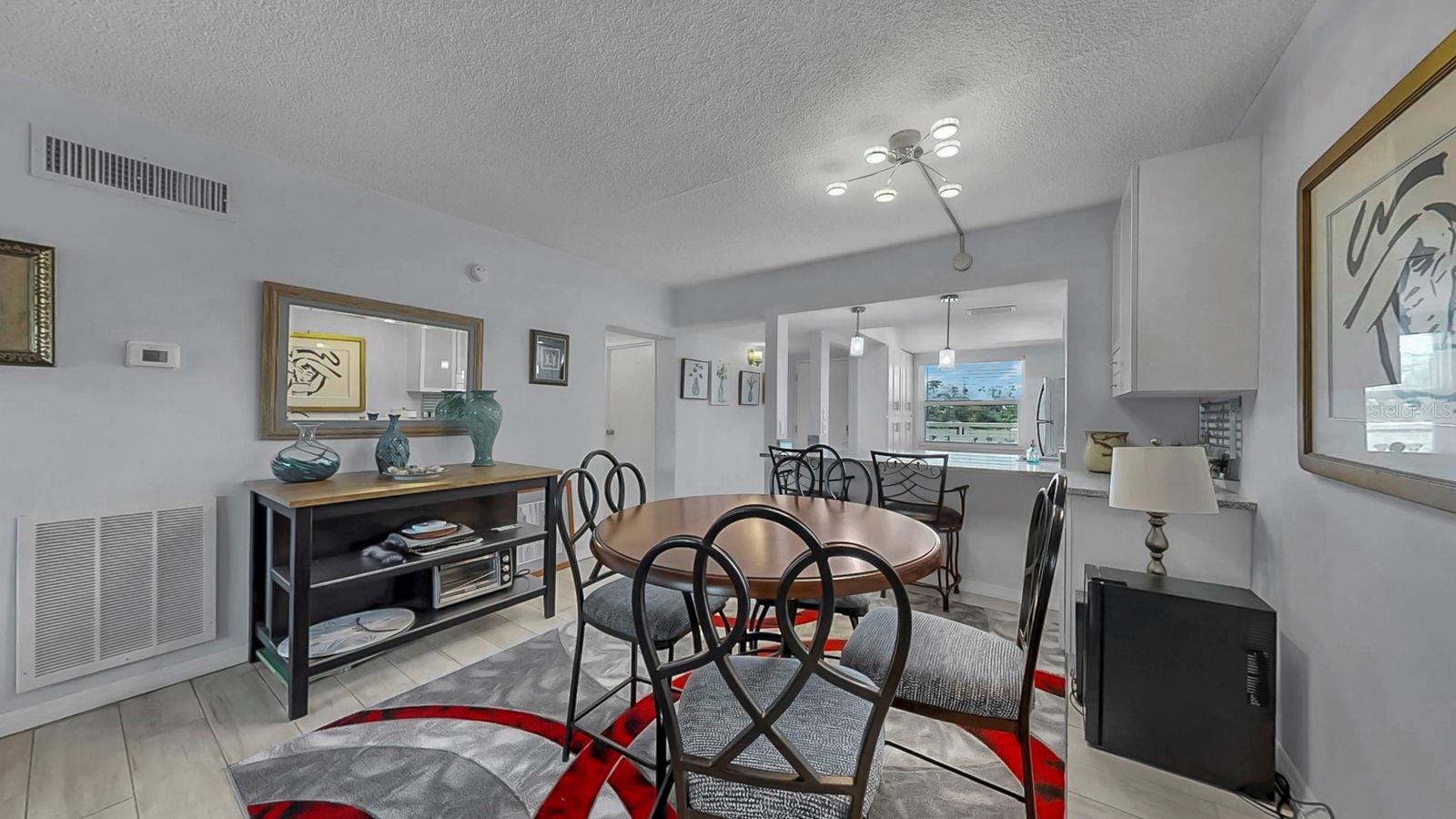 7321 Central Unit 307, St Petersburg, FL 33710