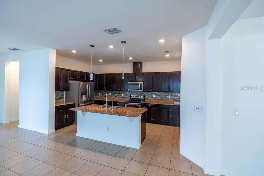 11517 Palmetto Sands, Tampa, FL 33626