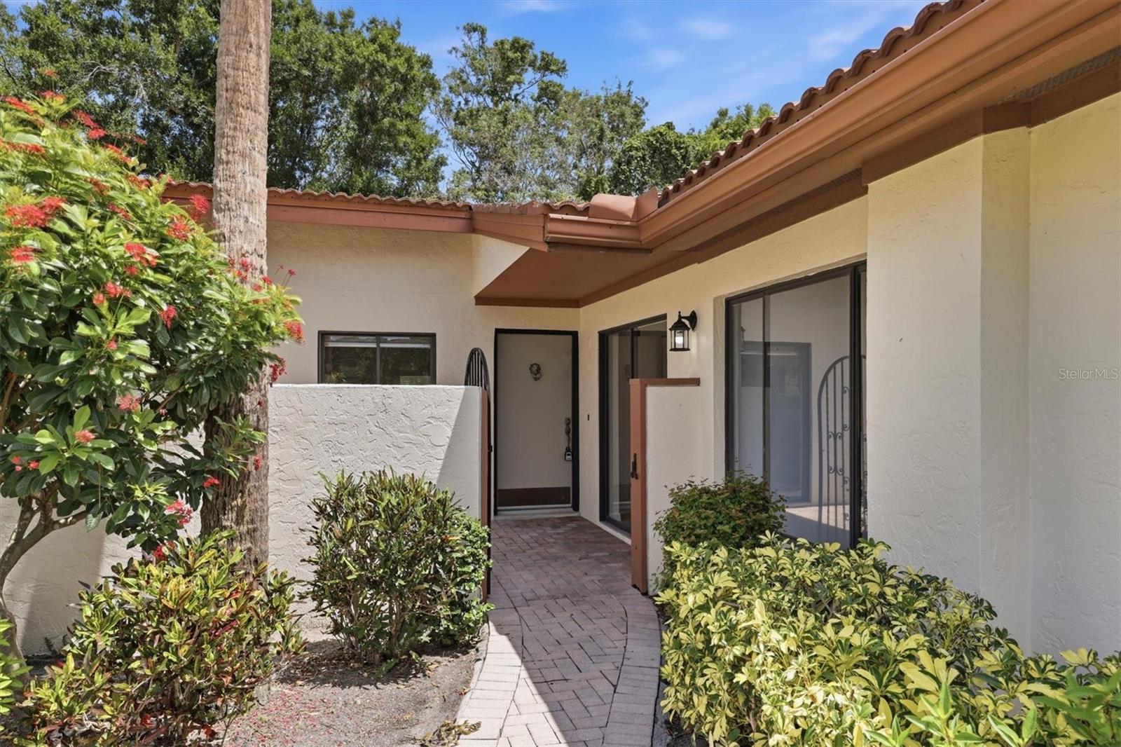 6403 Pelican, Bradenton, FL 34210