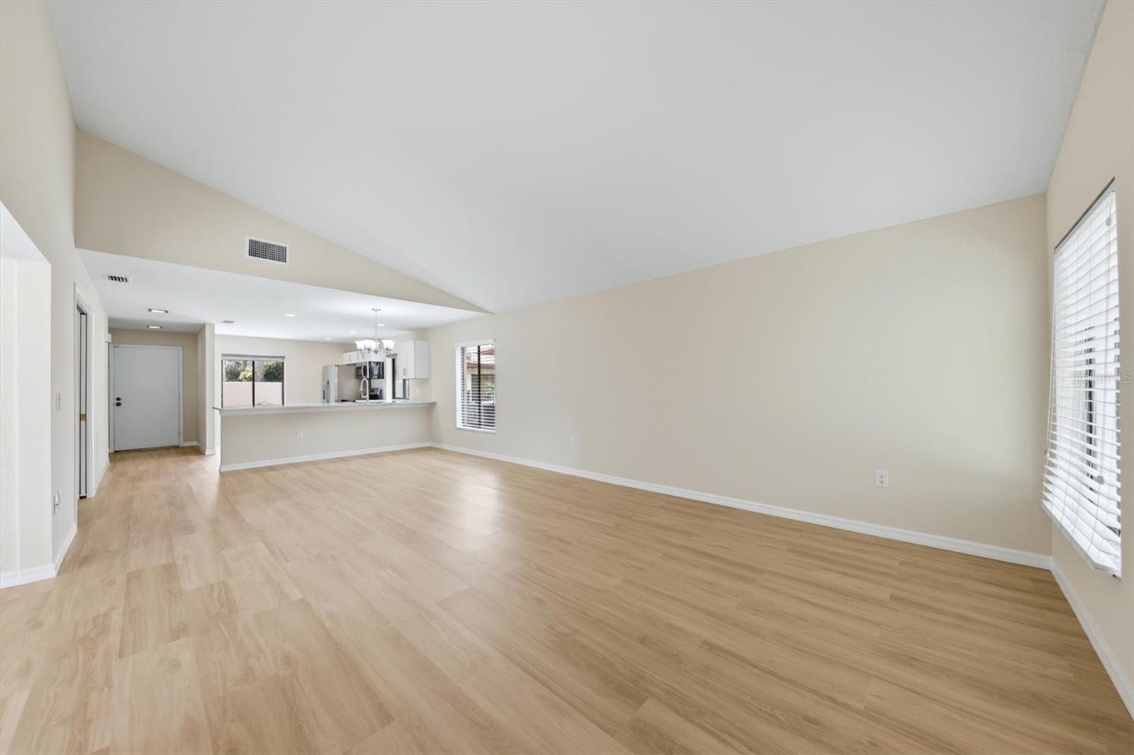 6403 Pelican, Bradenton, FL 34210