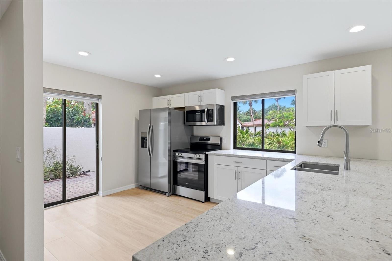 6403 Pelican, Bradenton, FL 34210