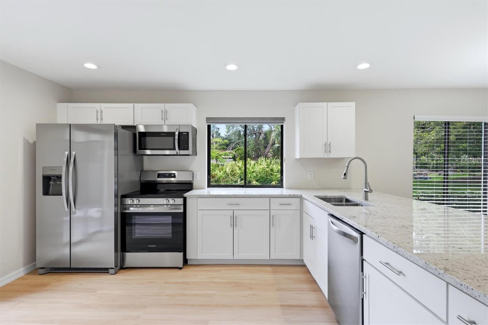 6403 Pelican, Bradenton, FL 34210