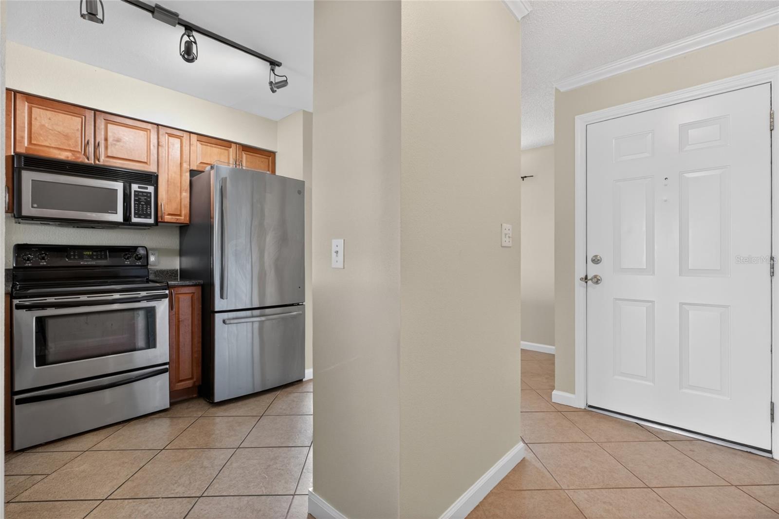 10125 Sailwinds Unit 104, Largo, FL 33773
