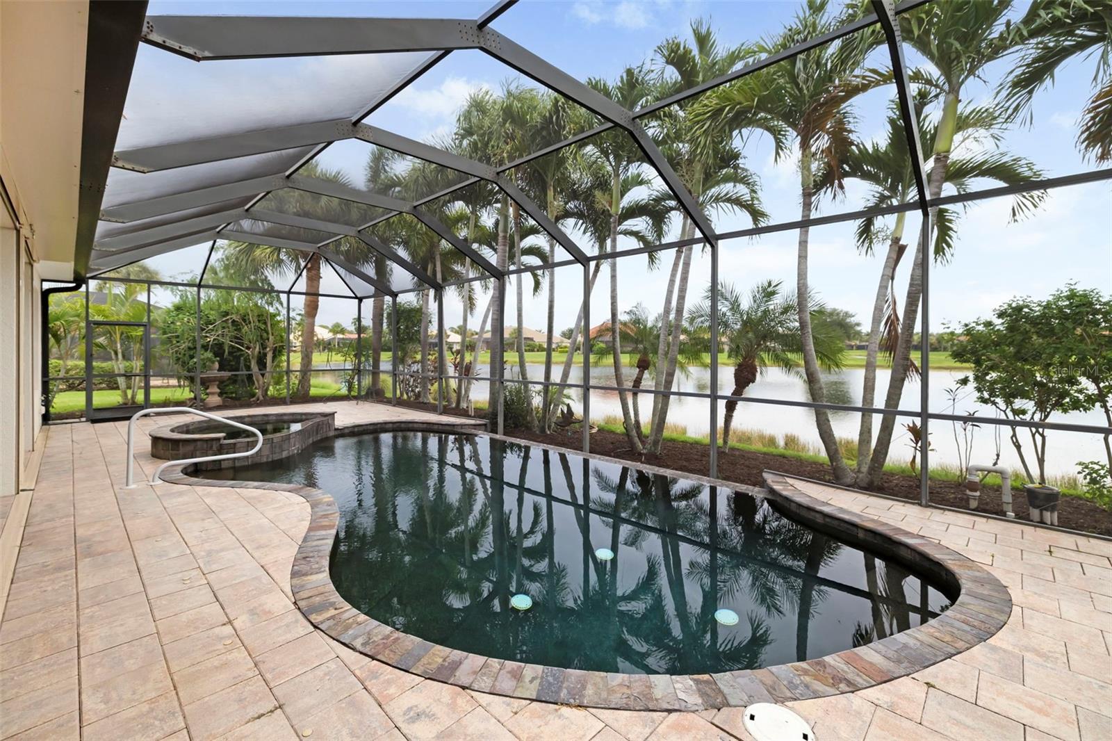 286 Pesaro, Nokomis, FL 34275