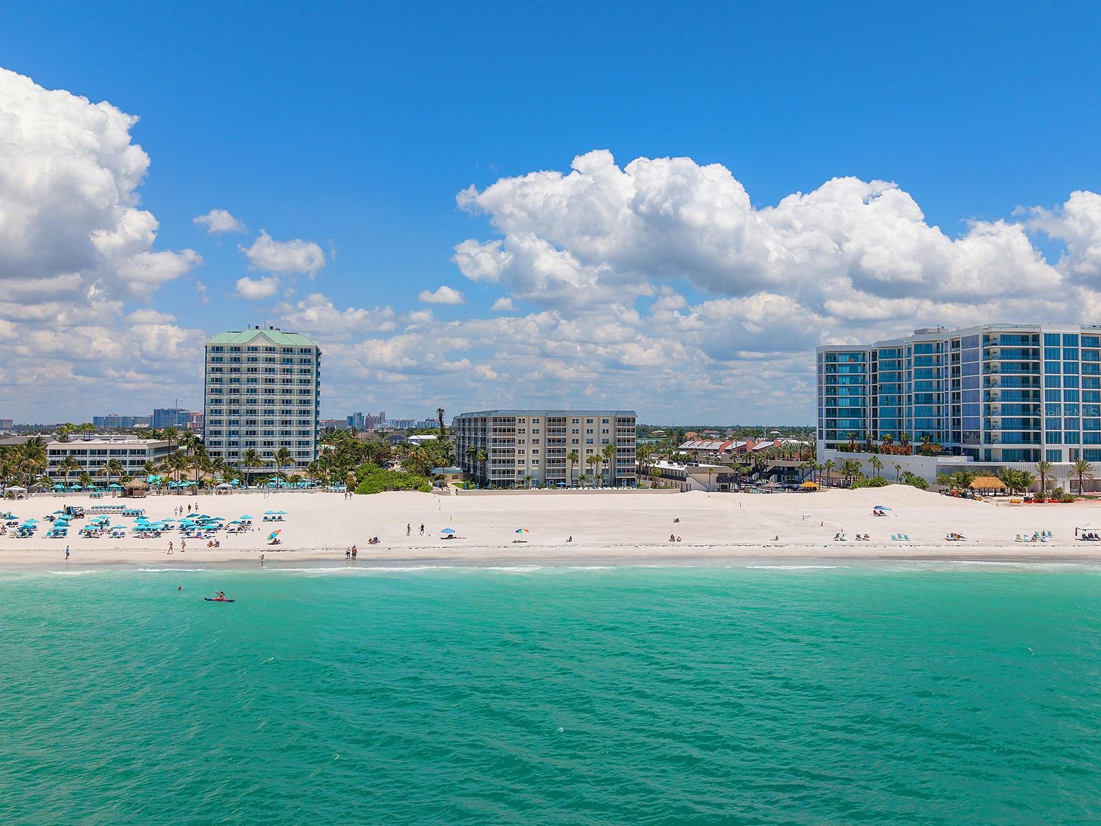 800 Benjamin Franklin Unit 304, Sarasota, FL 34236