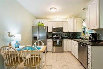 210 57th, Bradenton, FL 34209