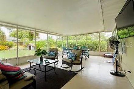210 57th, Bradenton, FL 34209