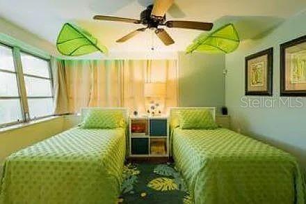 210 57th, Bradenton, FL 34209