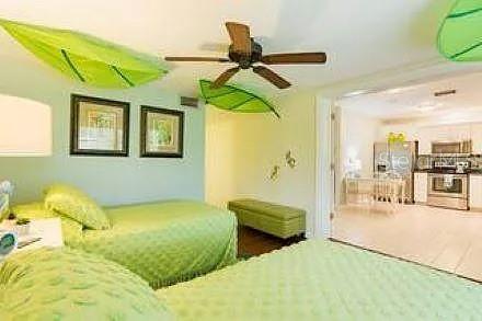 210 57th, Bradenton, FL 34209