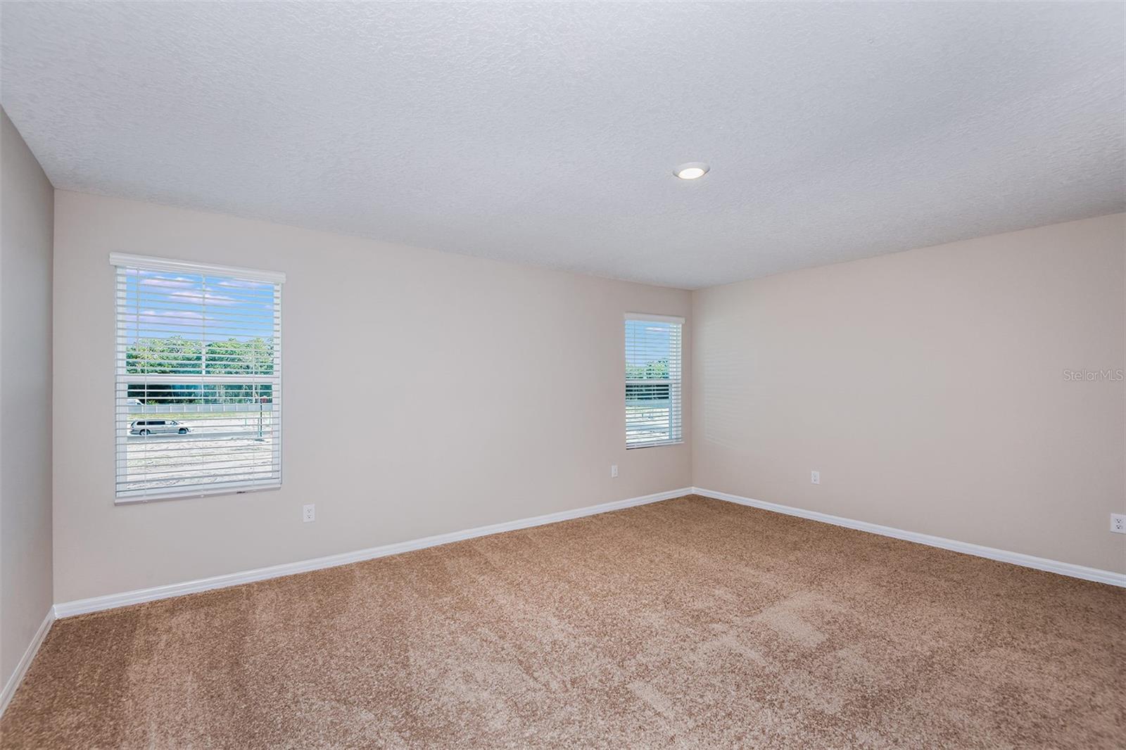 33601 Noble Creek, Dade City, FL 33525