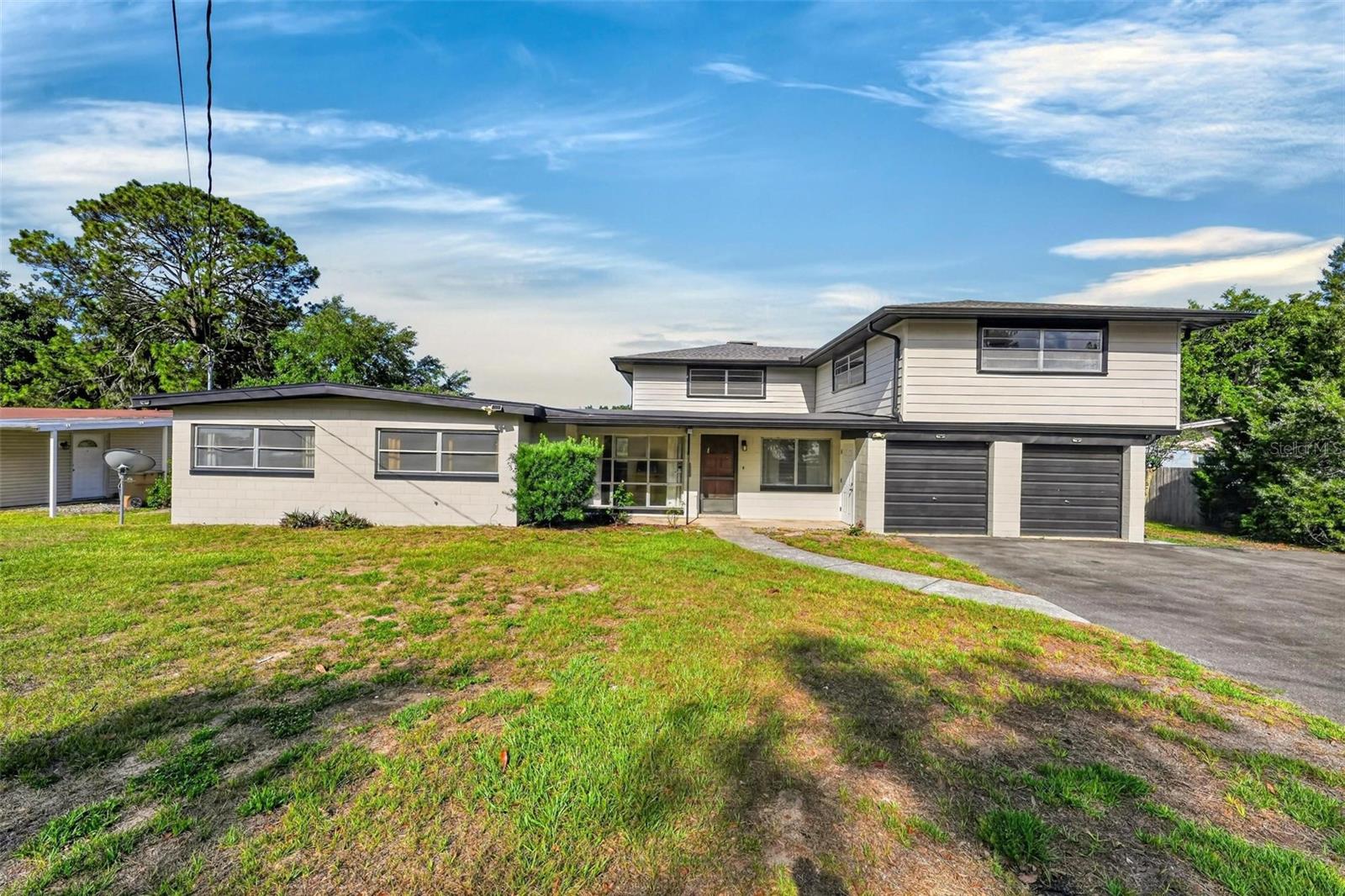 710 Twin Oaks, Eustis, FL 32726