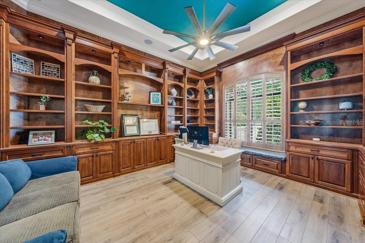 16303 Dunlindale, Lithia, FL 33547