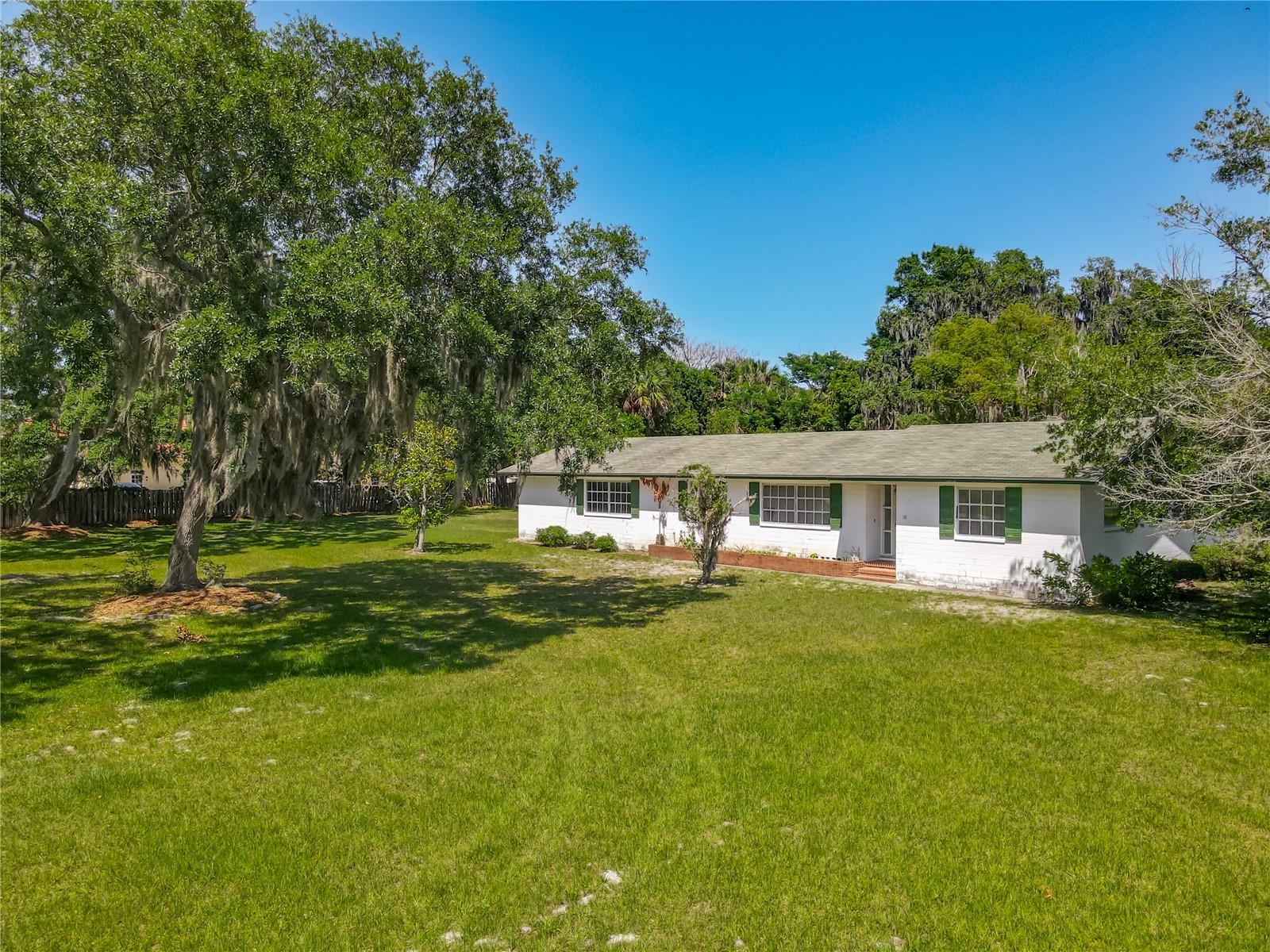 10 Mirror Lake, Ormond Beach, FL 32174