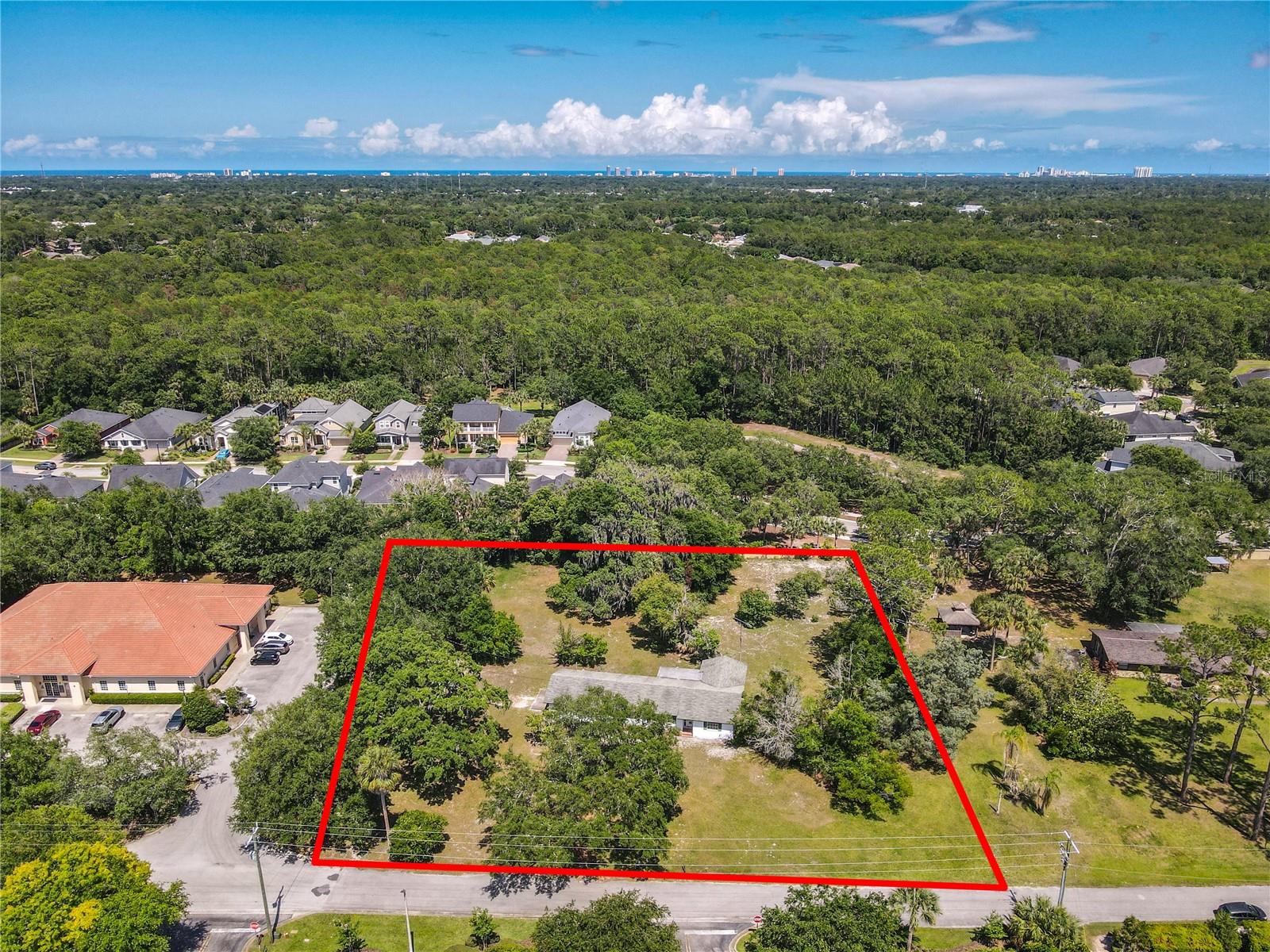 10 Mirror Lake, Ormond Beach, FL 32174