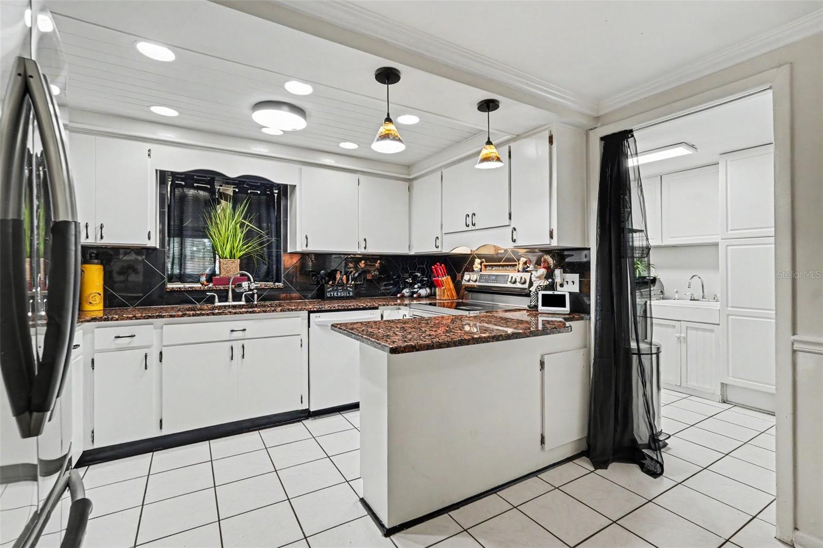8115 Ola, Tampa, FL 33604