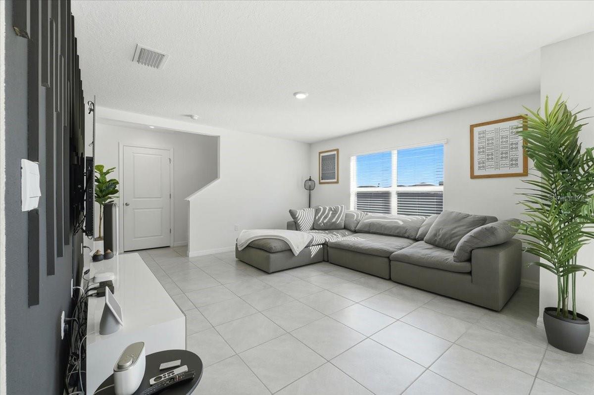 1211 Tahitian Sunrise, Plant City, FL 33565