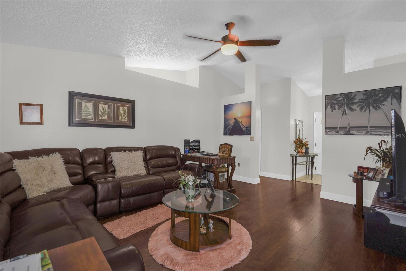 615 Mckinley, Kissimmee, FL 34758