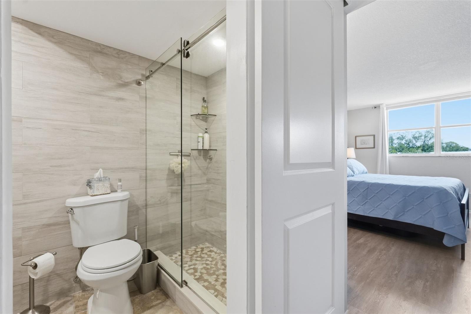 4915 Bay Unit 323, St Petersburg, FL 33703