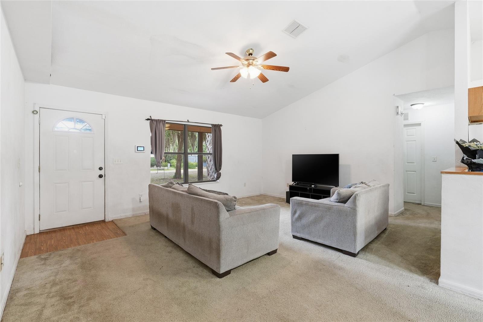 173 Little Orange Lake, Hawthorne, FL 32640