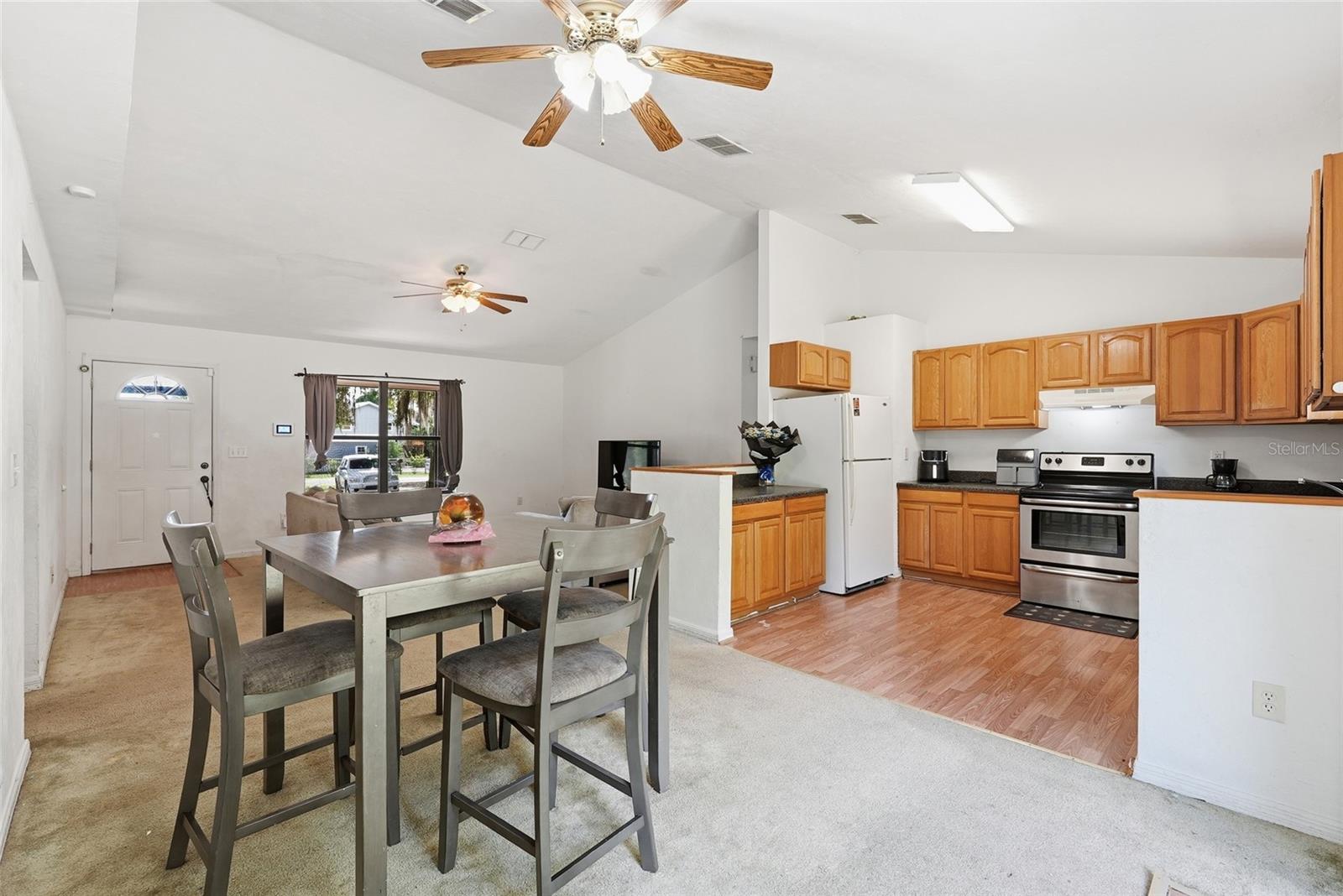 173 Little Orange Lake, Hawthorne, FL 32640