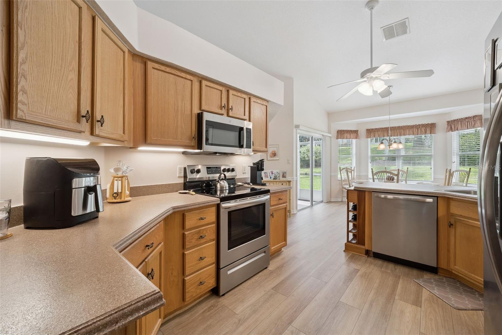 5000 Sawgrass Lake, Leesburg, FL 34748