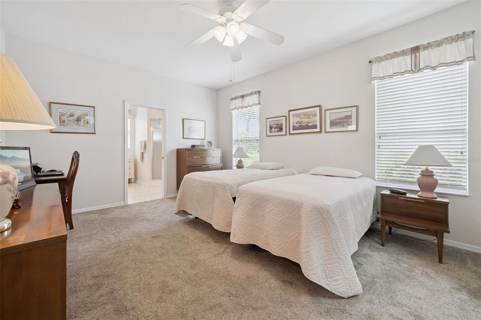 5000 Sawgrass Lake, Leesburg, FL 34748