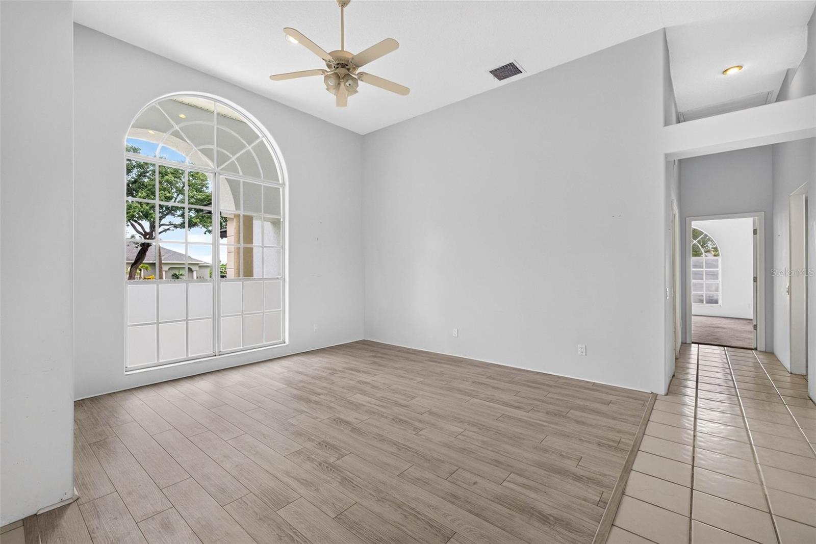 8911 Riverlachen, Riverview, FL 33578