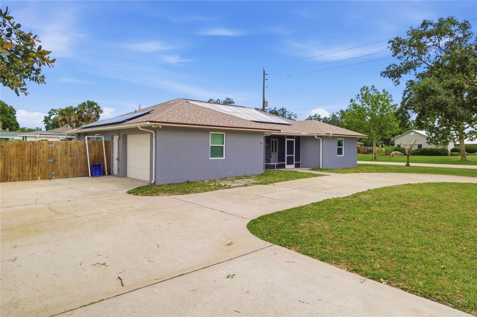 602 Lake, Sebastian, FL 32958