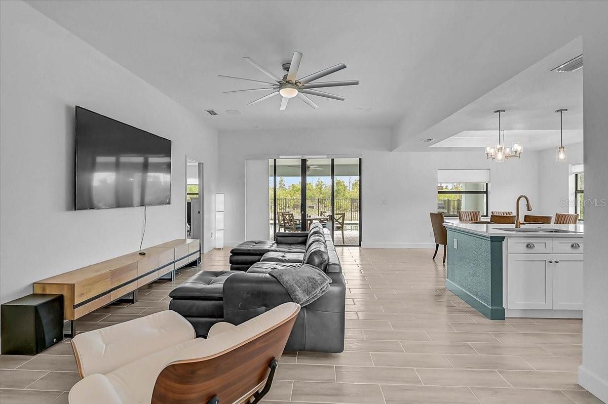 112 Hercules, Rotonda West, FL 33947