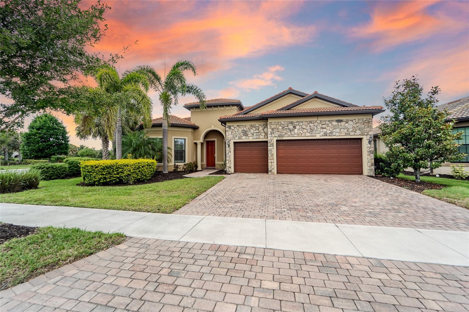 5700 Sweet Leaf, Sarasota, FL 34238