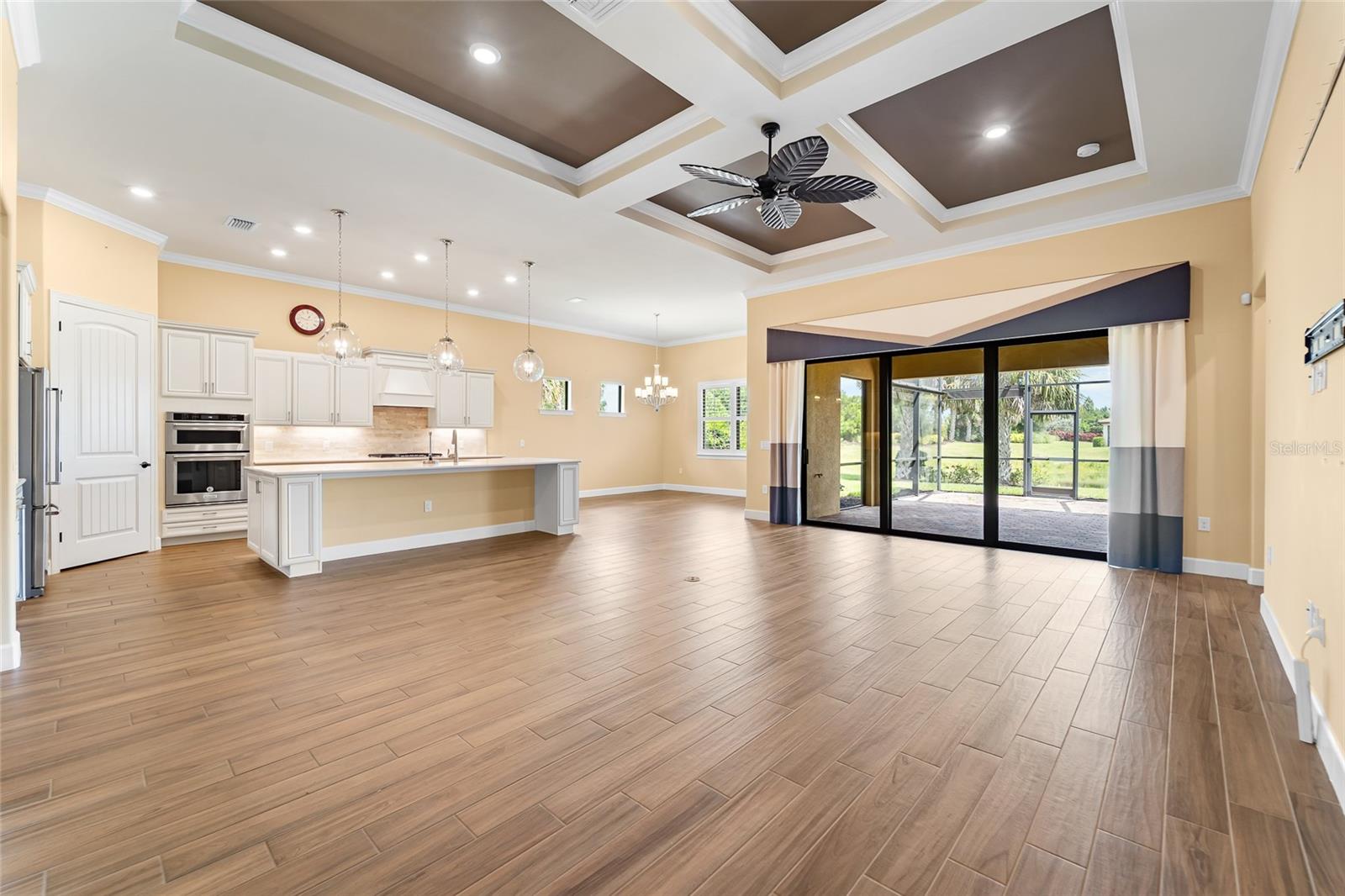 5700 Sweet Leaf, Sarasota, FL 34238