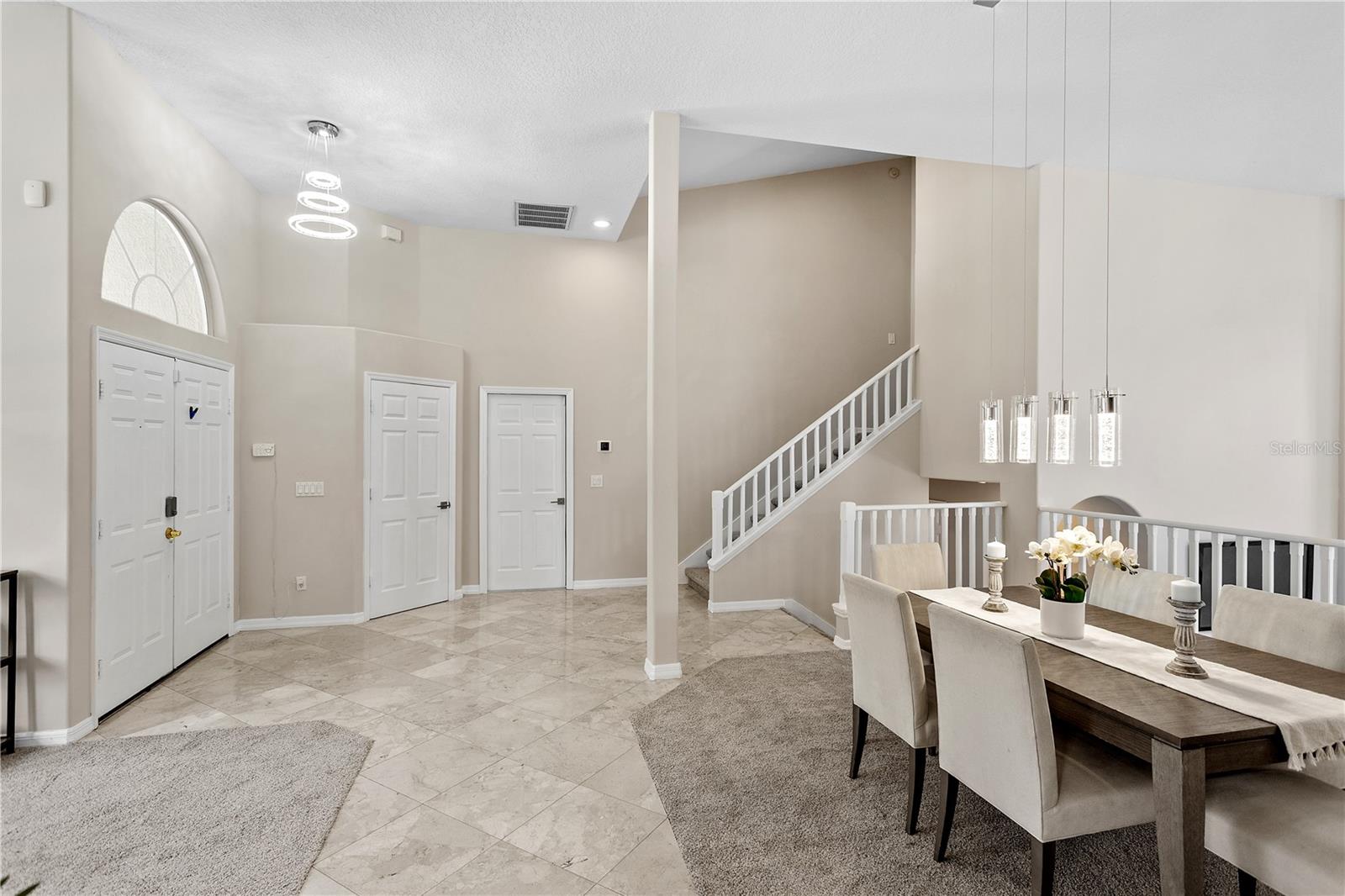690 Oak Hollow, Altamonte Springs, FL 32714