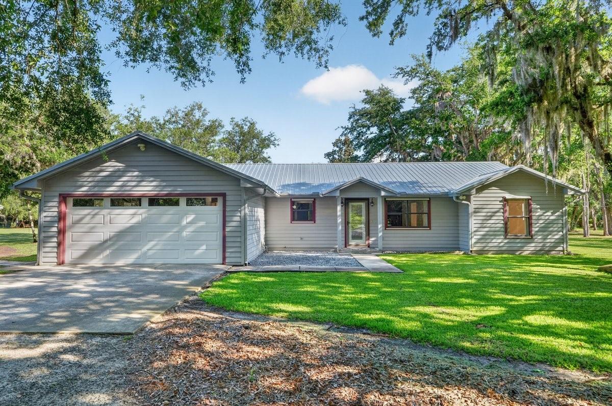 171 William, Edgewater, FL 32141