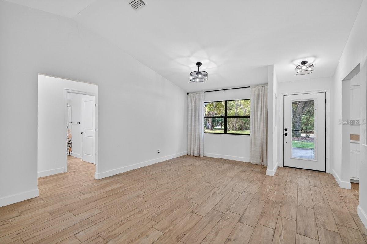 171 William, Edgewater, FL 32141