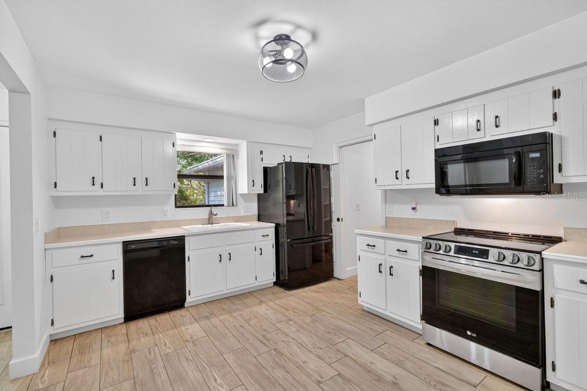 171 William, Edgewater, FL 32141