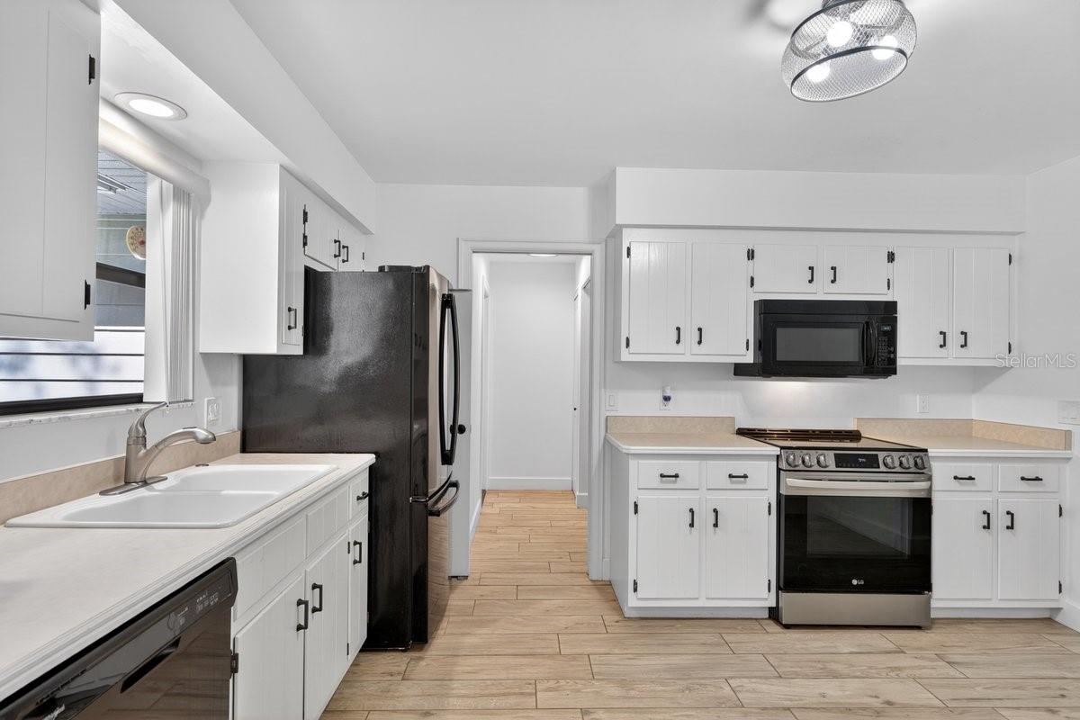 171 William, Edgewater, FL 32141