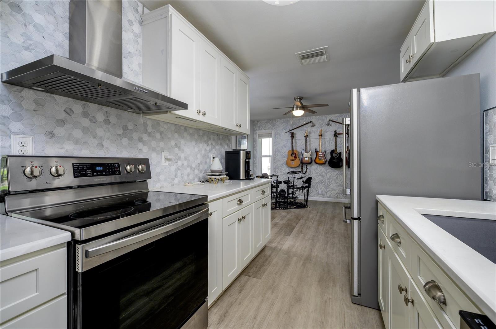 1472 Queen Anne, Palm Harbor, FL 34684