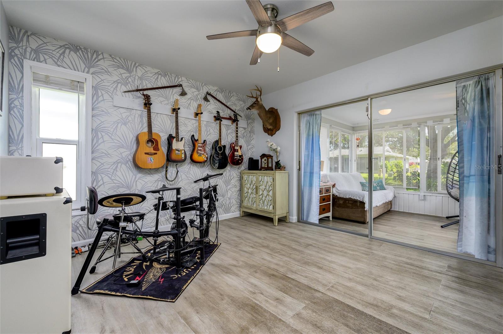 1472 Queen Anne, Palm Harbor, FL 34684