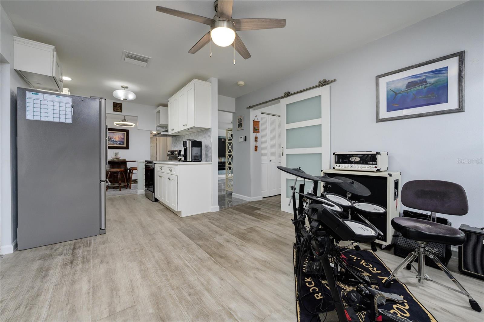 1472 Queen Anne, Palm Harbor, FL 34684