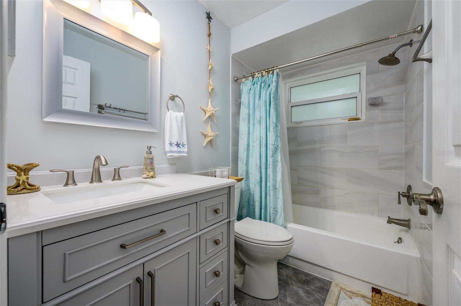 1472 Queen Anne, Palm Harbor, FL 34684