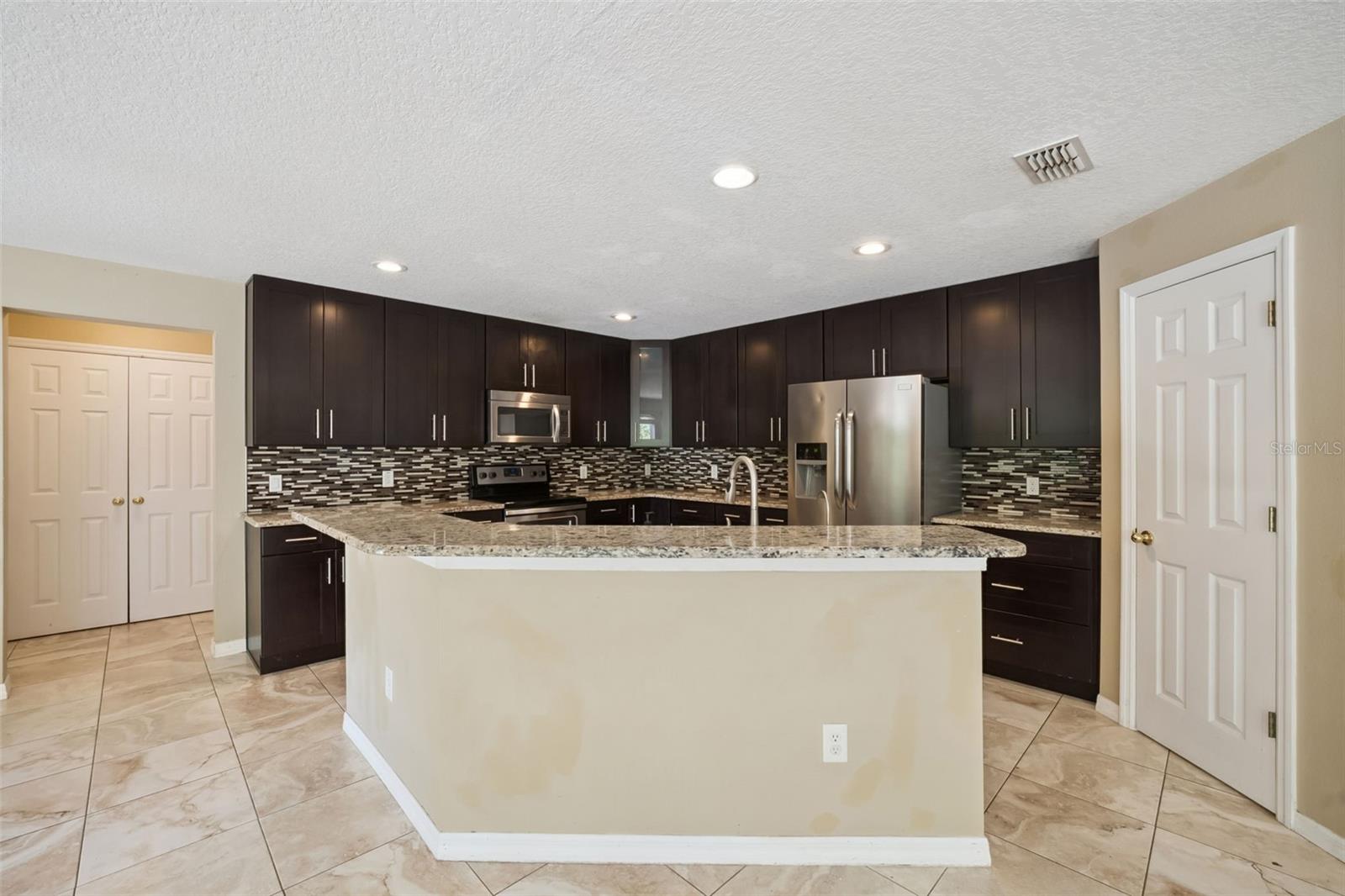 5056 Gandross, Mount Dora, FL 32757