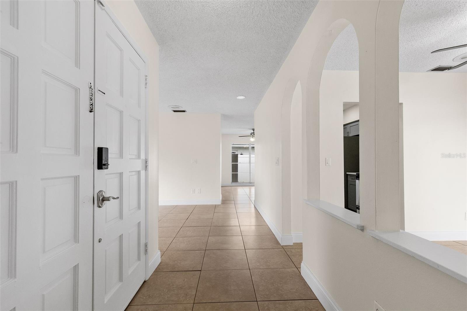 7516 Armand, Tampa, FL 33634