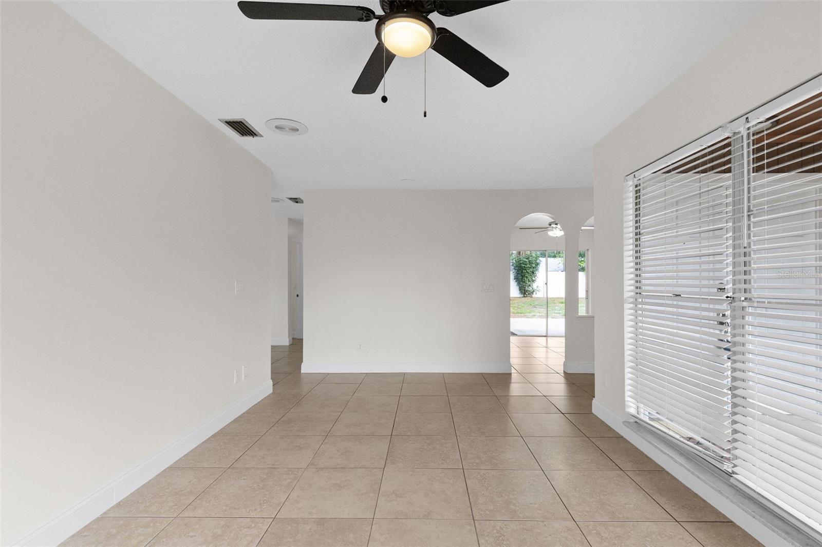 7516 Armand, Tampa, FL 33634