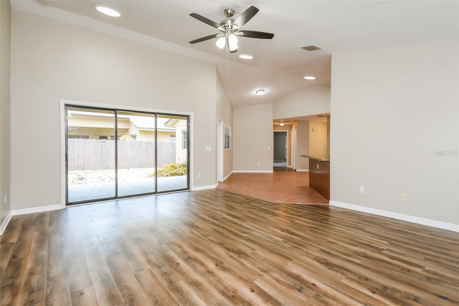 405 Center, Altamonte Springs, FL 32701