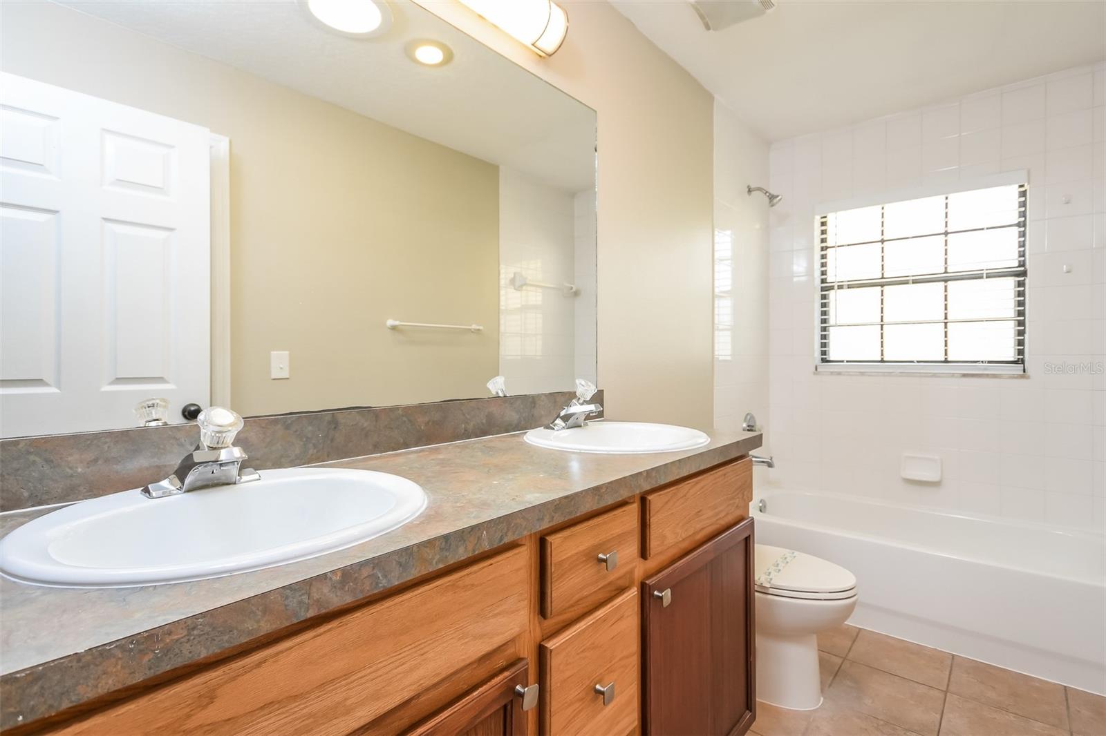 405 Center, Altamonte Springs, FL 32701