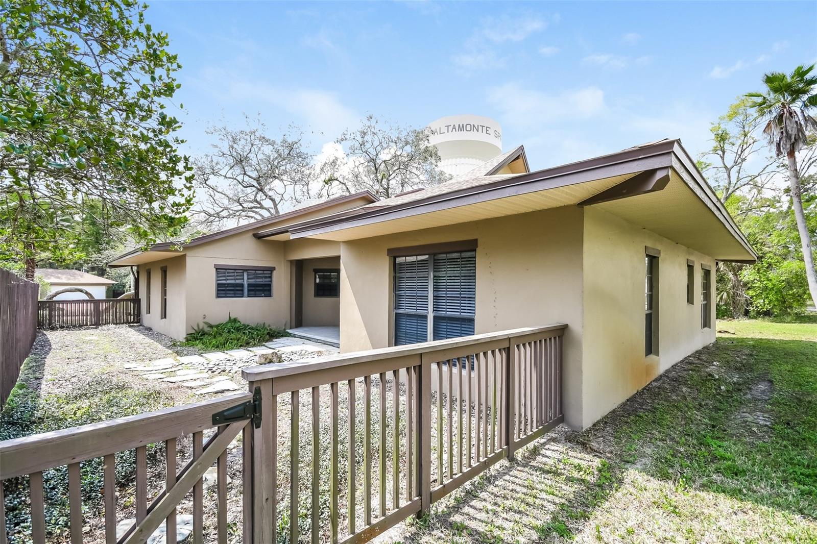 405 Center, Altamonte Springs, FL 32701