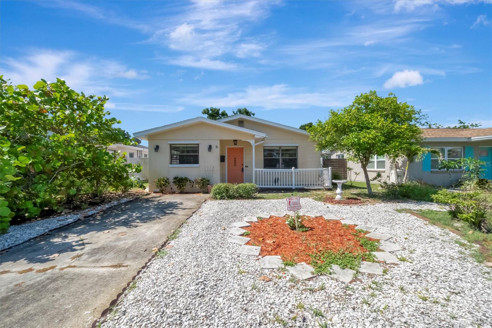 5630 13th, St Petersburg, FL 33710