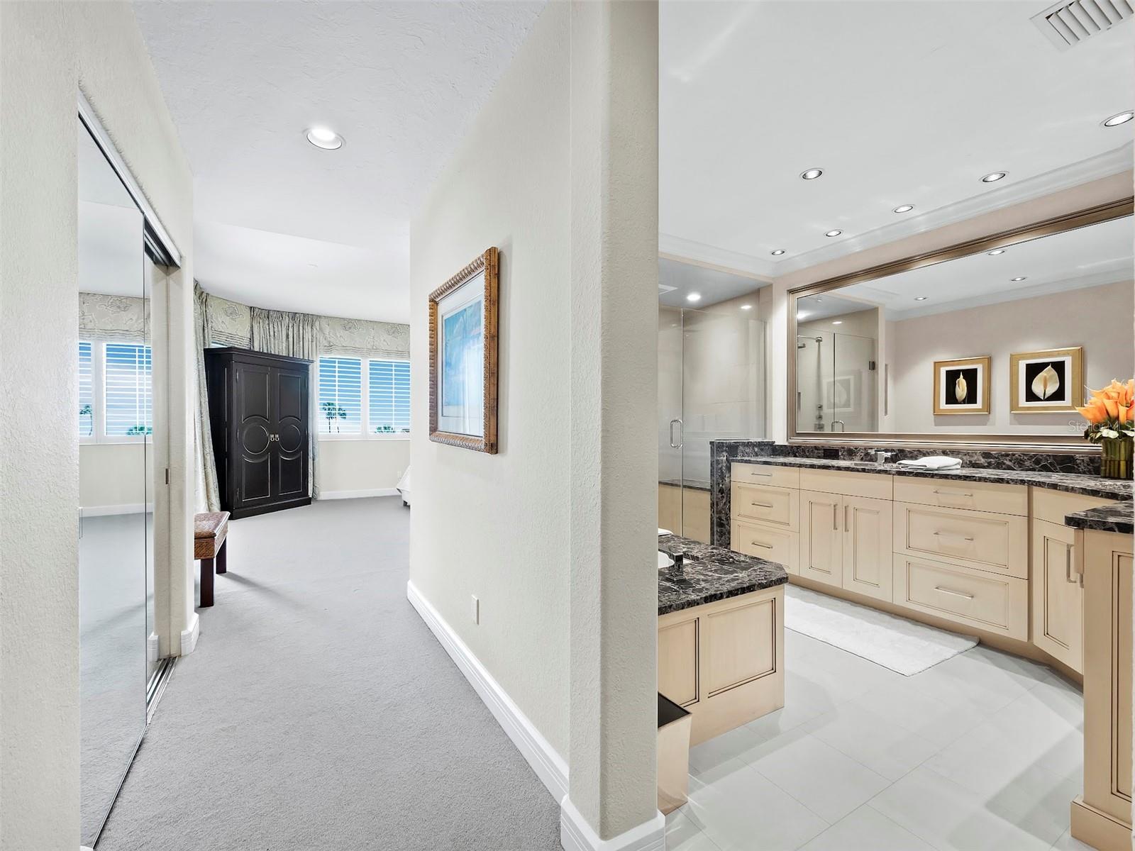 2185 Gulf of Mexico Unit 212, Longboat Key, FL 34228